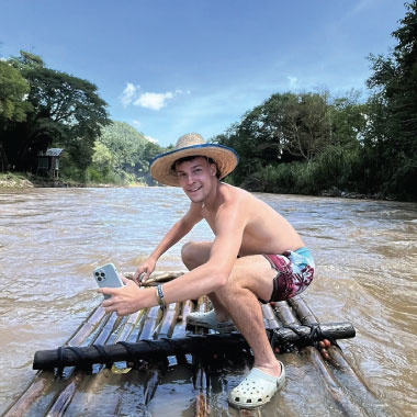 MEPPER – Inclusive Travel Advocate & UGC Creator