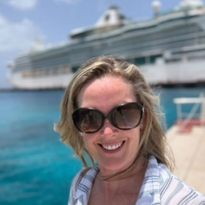 Nicki McNally – Cruise Creator & Rewards Expert